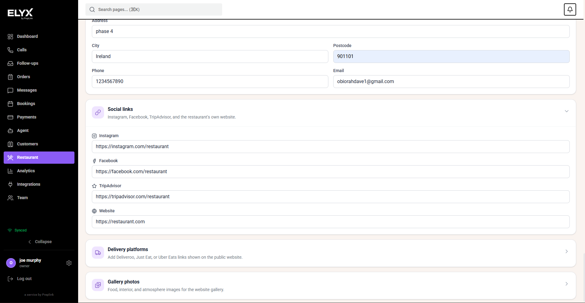 Public page social links